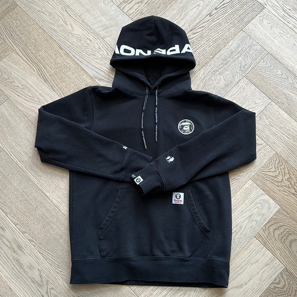 A Bathing Ape Mens sweater from Japan - Picture 2 of 6